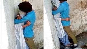 Exclusive Desi Panjabi couple's steamy outdoor kissing session