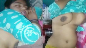 Indian girlfriend's breasts accidentally touched and recorded by boyfriend while sleeping