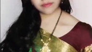 Indian wife reveals her seductive charms