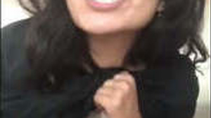 A stunning Indian girl from Mumbai strips down