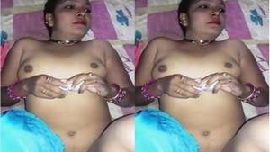 Naughty Bhabhi takes it in the ass with a client