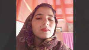 Unsatisfied teen shares missing MMS footage