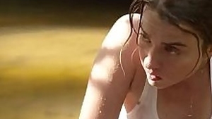 Adele Haenel Showing Her Boobs Outdoor Makingout The Combattants