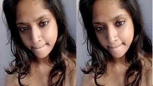 Ria, a paid Desi girl, bares her body for the camera