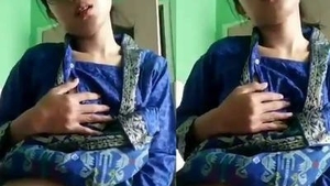 Cute desi girl plays with her tight pussy