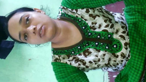 Husband records his wife's stunning breasts and vagina in a steamy video