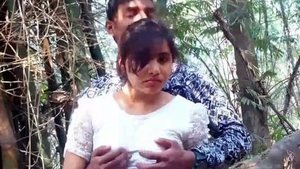 Airy romance in the open air with Indian girl