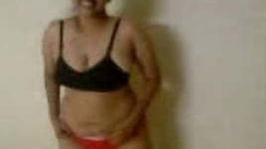 Desi school teacher Anuradha in steamy video