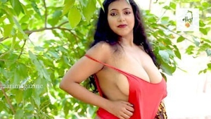 Big-breasted Desi model poses in seductive photoshoot