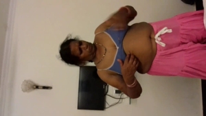 Desi aunty Shushila's steamy MMS collection