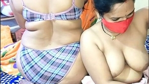 Geetahousewife's provocative display of her ample bosom