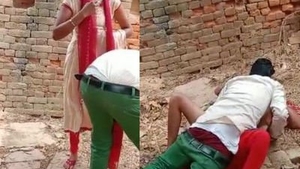 Indian paramour busted outdoors mid-coitus