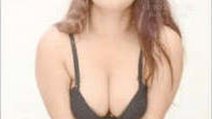 Gunnjan Aras invites you to join her in bed