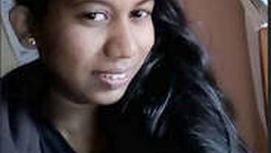 Deszo's teen beauty in a steamy video call