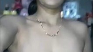 Indian wife performs for her husband in a steamy video