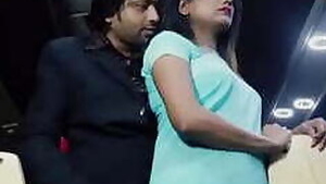 sex in bus love on bus