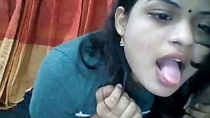 Hot desi indian girl showing her sex actions live