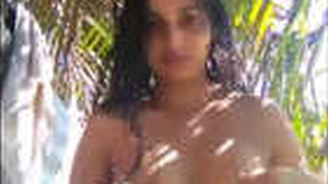 Kerala beauty reveals her shyness in sensual display