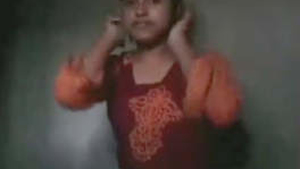 Village belle from India undresses and pleasures herself