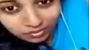 Sensual Tamil bhabi shares her sexual prowess
