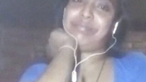 Dehati Bangla village girl fingering video call