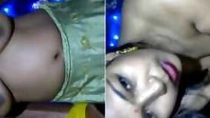 Indian whore likes enticing fans divulging XXX charms hidden under outfit