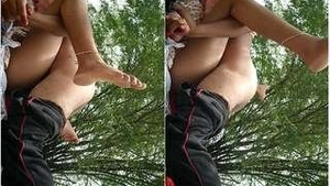 Desi Randi gets outdoor pleasure in a hot fuck session
