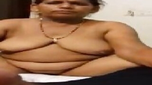 Mature Desi Randi With her Young And Rich Customer