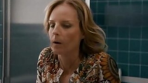 Helen Hunt gets naked for sex