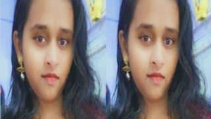 Tamil girl indulges in solo play