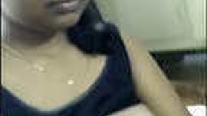 Tamil babe with huge boobs and wet pussy