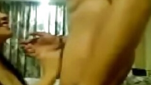 Natkhat Jija ji ne ghar par kuwari saali ko jor se thok diya