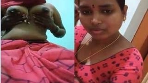 Busty Telugu bhabhi teases on camera for the first time
