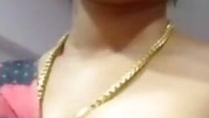 Married Desi minx is in a porn mood so she demonstrates tits pussy