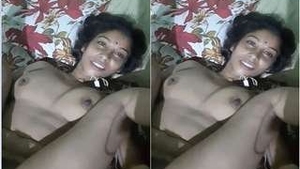 Desi wife Budi goes nude for husband's video