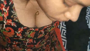 Sensual Indian woman gives oral pleasure