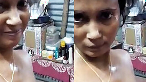 Sexy Desi chick with medium XXX tits records selfie video for BF