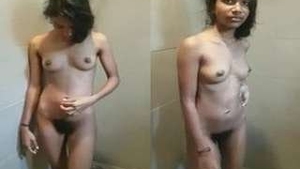 Naked beauty records a steamy video with her lover and performs a blowjob