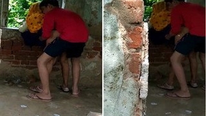 Desi Randi's outdoor romance with a young lover