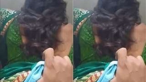 Lustful Bhabhi satisfies her craving for sex in the bathroom