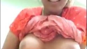 Indian aunty stimulating her vagina