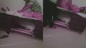 Desi bhabhi gets massaged and fucked by a parlor guy