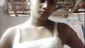 Village Bhabhi Showing Boobs and Pussy
