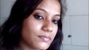 Cute teen hot girl show