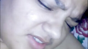 Desi cute girl in sexy face
