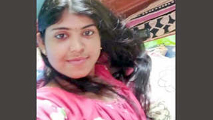 Latest Desi Indian girl video calls online
