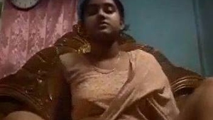 Bangladeshi girl leaks her nude video