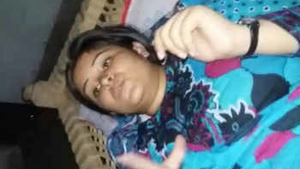 Wife gets caught with her office boyfriend and gives him a blowjob in the office