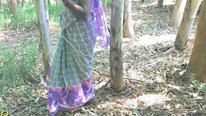 Indian village woman has outdoor sex
