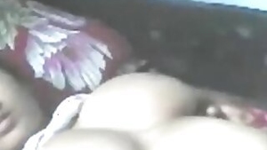 Bangladeshi huge boobs girl fucked by cousin